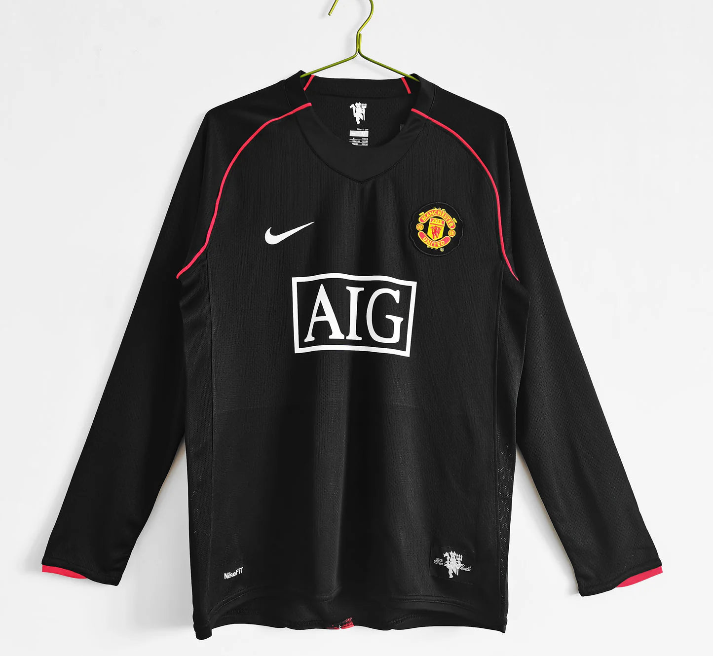 Manchester United Long Sleeve Retro Kit