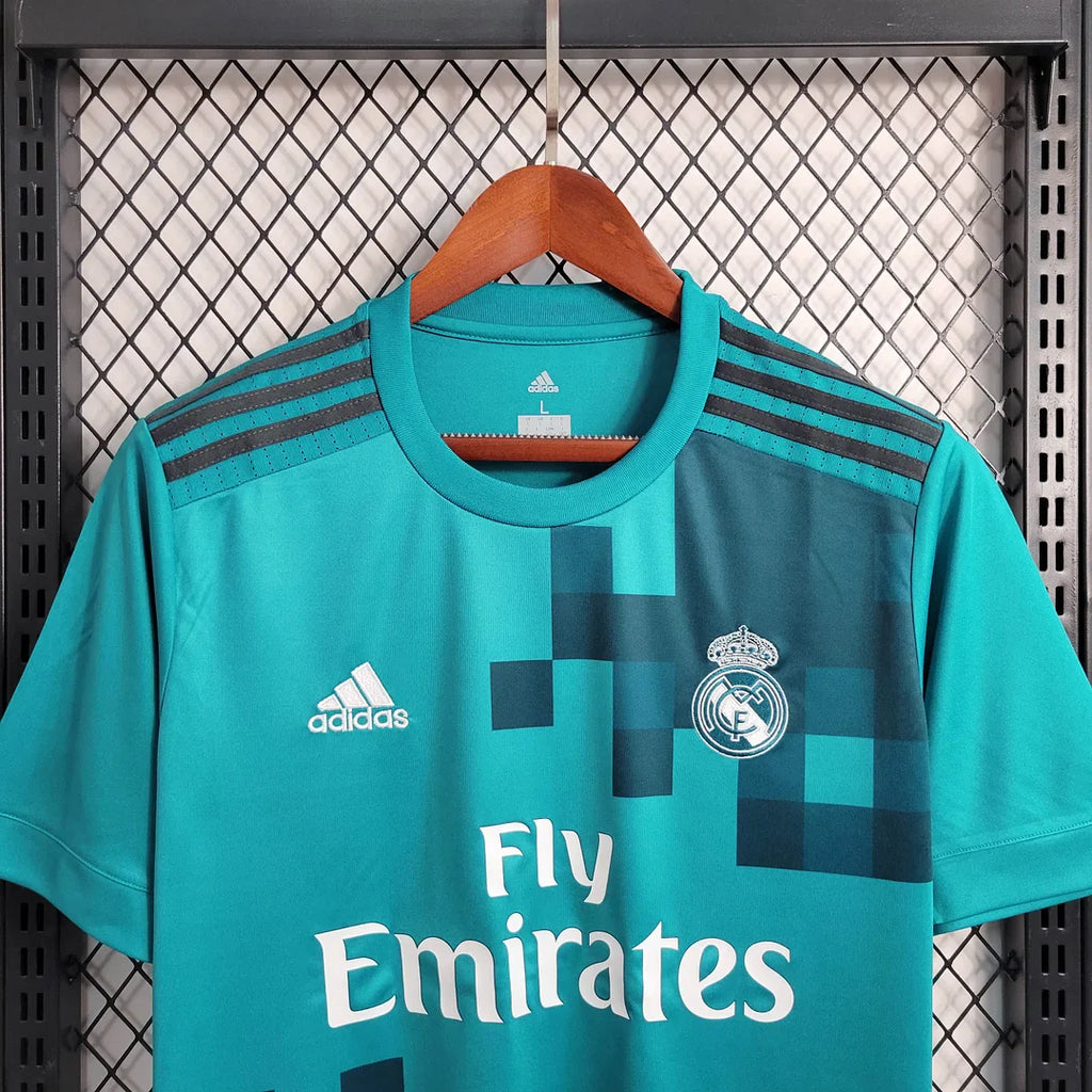Real Madrid Retro Kit