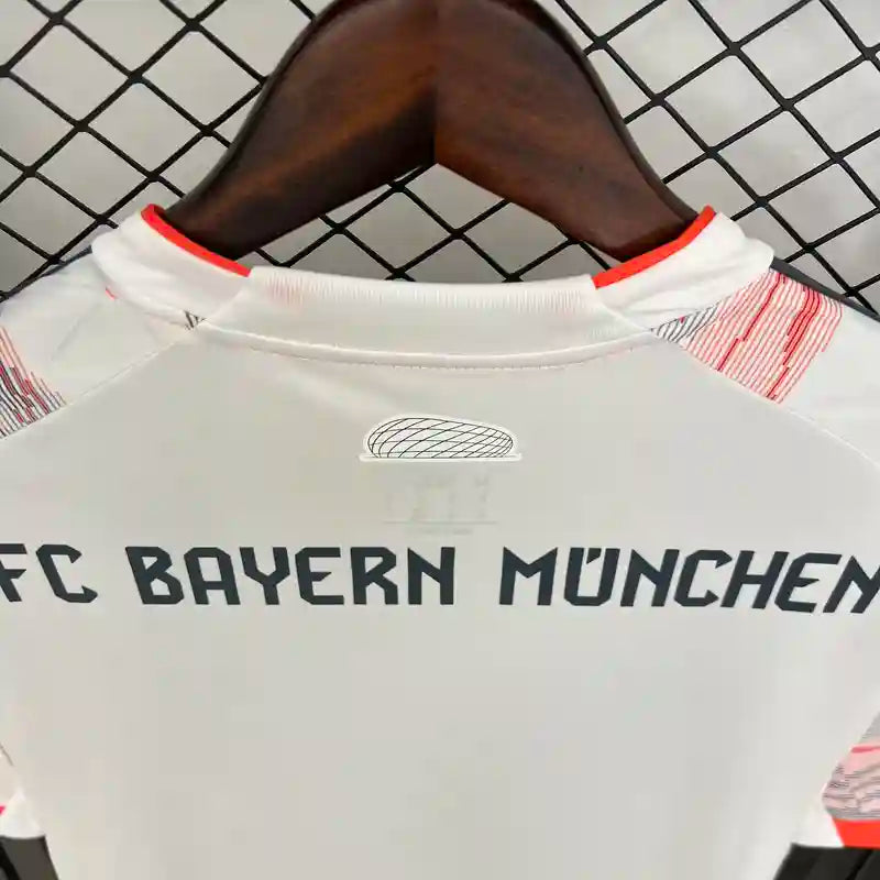 Bayern Munich Away Jersey 2025/26