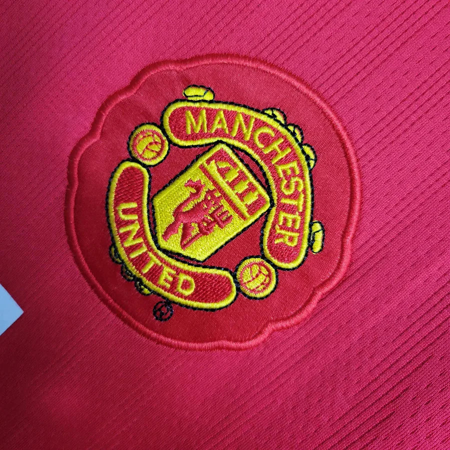 Manchester United Retro Long Sleeve Home Kit